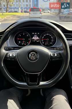 Седан Volkswagen Passat 2016 в 