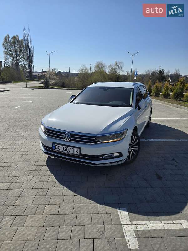 Універсал Volkswagen Passat 2018 в Львові фото 25 Універсал Volkswagen Passat 2018 в Львові