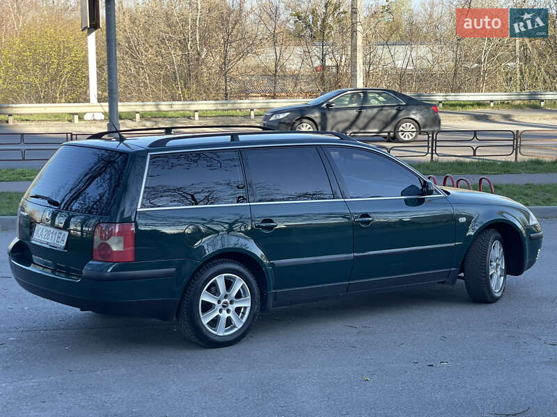 Універсал Volkswagen Passat 2002 в Києві