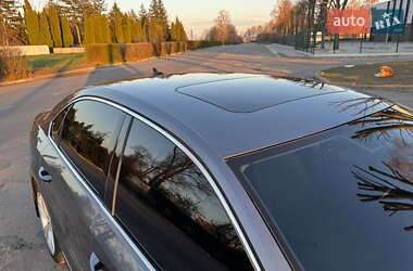 Седан Volkswagen Passat 2014 в 