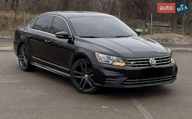 Седан Volkswagen Passat 2016 в 