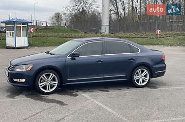 Седан Volkswagen Passat 2014 в Львове
