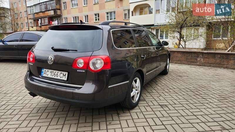 Універсал Volkswagen Passat 2010 в Ковелі
