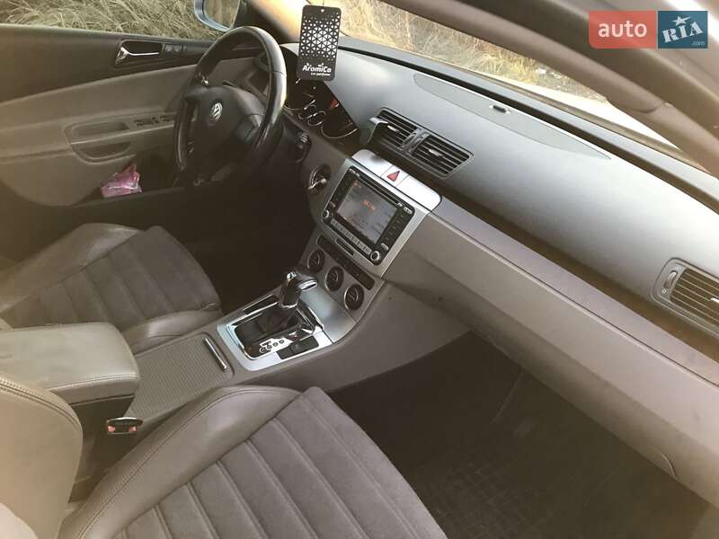 Универсал Volkswagen Passat 2006 в Львове