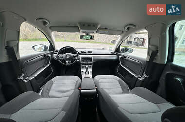 Универсал Volkswagen Passat 2013 в 