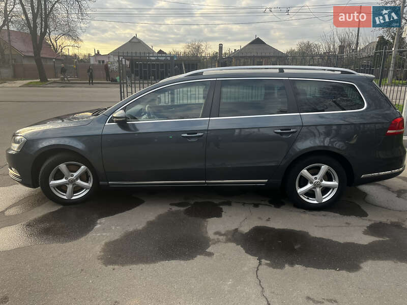 Универсал Volkswagen Passat 2011 в Кривом Роге