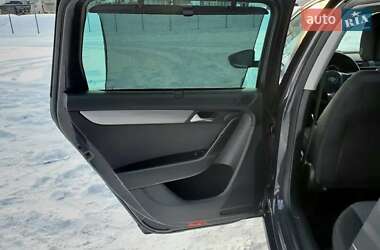 Універсал Volkswagen Passat 2011 в 