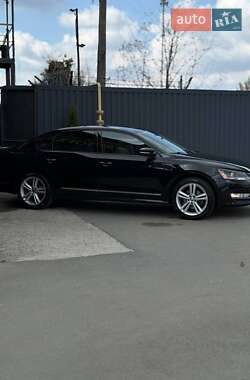 Седан Volkswagen Passat 2013 в 