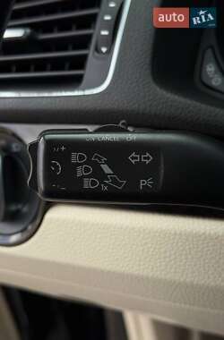 Седан Volkswagen Passat 2013 в 