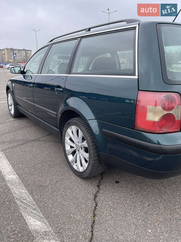 Универсал Volkswagen Passat 2001 в Кривом Роге