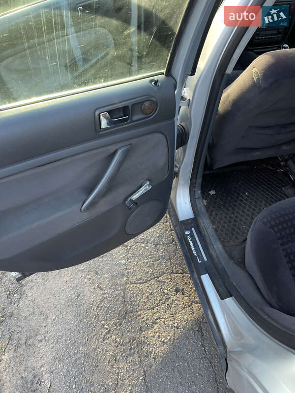 Універсал Volkswagen Passat 2004 в Білій Церкві фото 7 Універсал Volkswagen Passat 2004 в Білій Церкві