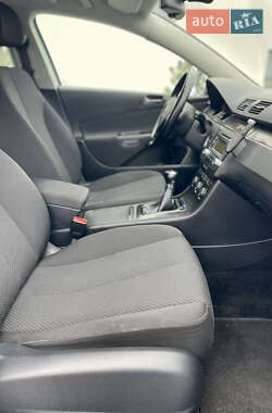 Универсал Volkswagen Passat 2006 в 