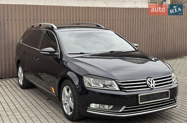 Универсал Volkswagen Passat 2012 в 