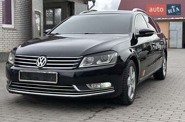 Универсал Volkswagen Passat 2012 в 