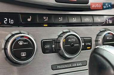 Универсал Volkswagen Passat 2012 в 