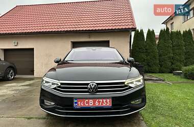 Седан Volkswagen Passat 2021 в 