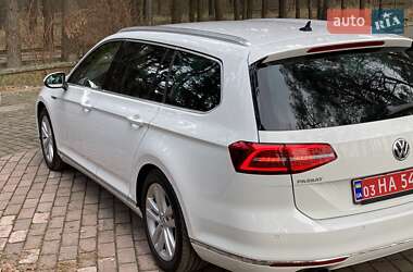 Универсал Volkswagen Passat 2015 в 