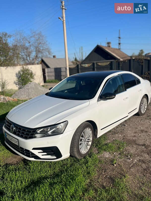 Седан Volkswagen Passat 2016 в Кривом Роге фото 6 Седан Volkswagen Passat 2016 в Кривом Роге