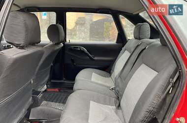 Седан Volkswagen Passat 1993 в 