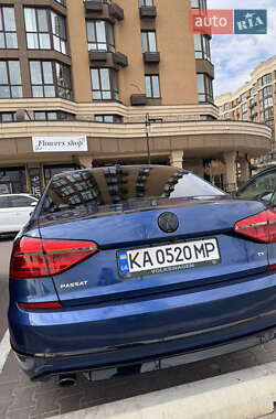 Седан Volkswagen Passat 2016 в 