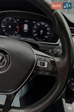 Универсал Volkswagen Passat 2016 в 