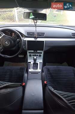 Універсал Volkswagen Passat 2014 в Дрогобичі