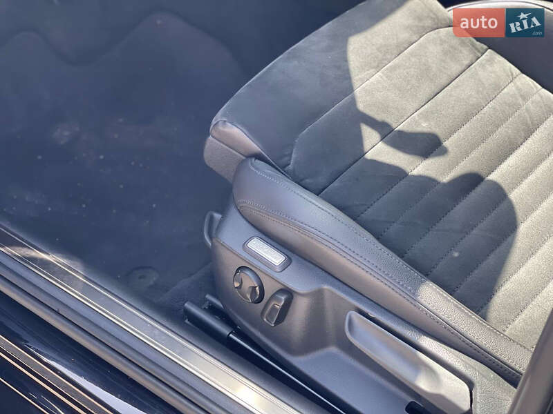 Универсал Volkswagen Passat 2018 в Ужгороде