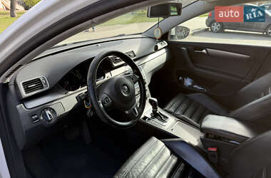 Універсал Volkswagen Passat 2012 в 