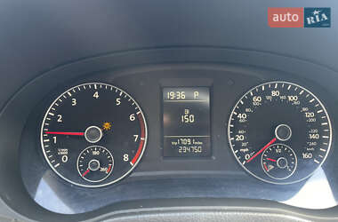 Седан Volkswagen Passat 2014 в 