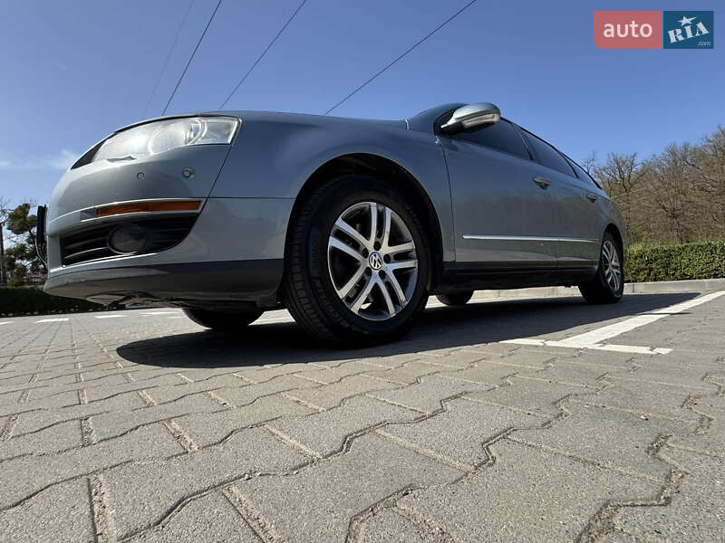 Универсал Volkswagen Passat 2008 в Виннице