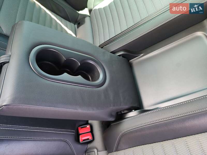 Універсал Volkswagen Passat 2015 в Ковелі