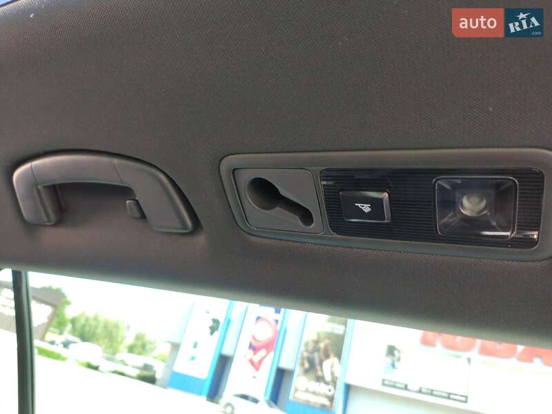 Універсал Volkswagen Passat 2015 в Ковелі