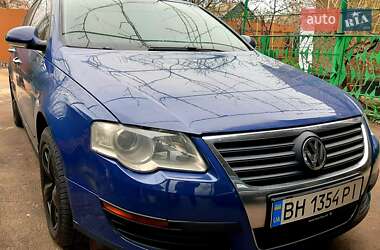 Седан Volkswagen Passat 2005 в 