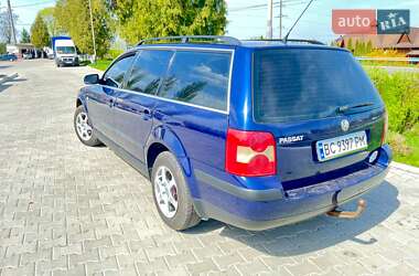 Універсал Volkswagen Passat 2000 в 