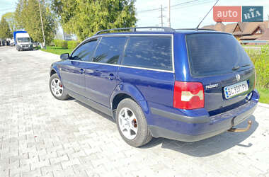 Універсал Volkswagen Passat 2000 в 