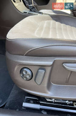 Седан Volkswagen Passat 2011 в 