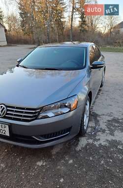 Седан Volkswagen Passat 2013 в 