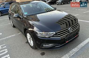 Универсал Volkswagen Passat 2019 в 