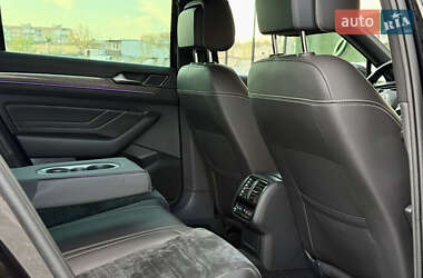 Седан Volkswagen Passat 2020 в 