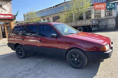 Універсал Volkswagen Passat 1989 в 