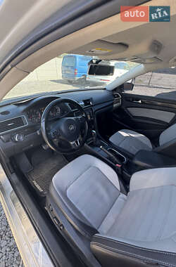 Седан Volkswagen Passat 2015 в 