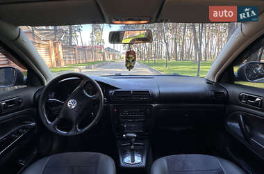Універсал Volkswagen Passat 2005 в 