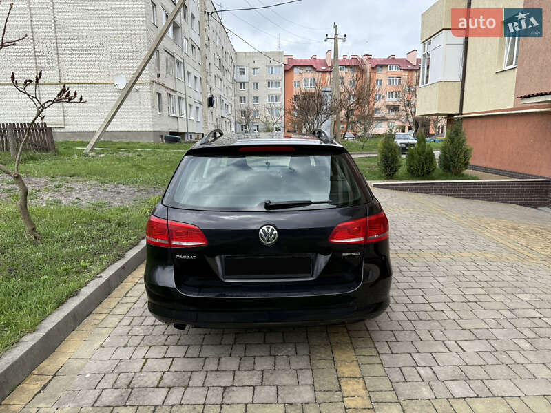 Универсал Volkswagen Passat 2012 в Радехове