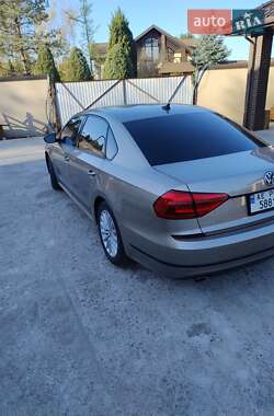 Седан Volkswagen Passat 2016 в 