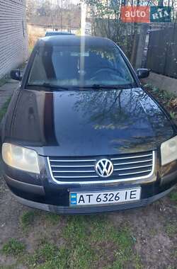 Седан Volkswagen Passat 2001 в 