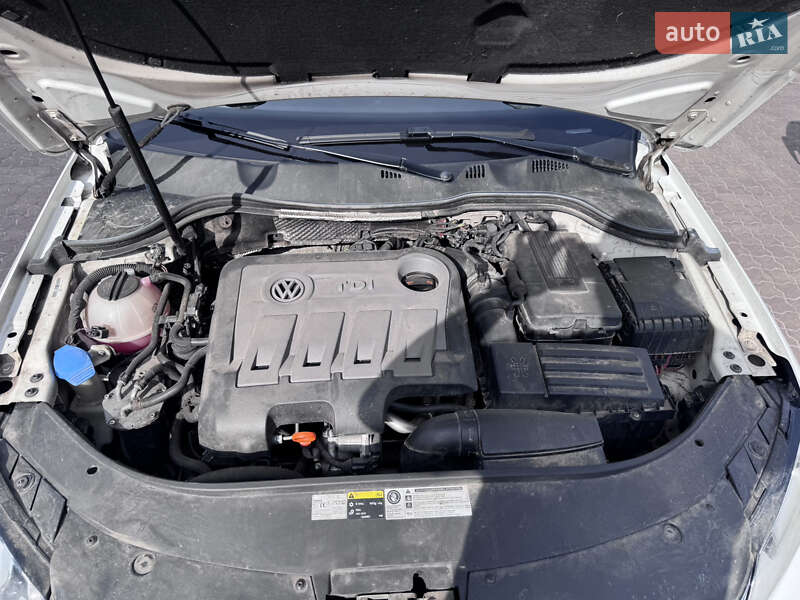 Седан Volkswagen Passat 2013 в Сновську