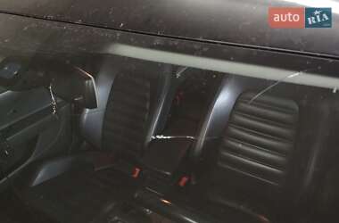 Універсал Volkswagen Passat 2012 в 