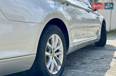 Универсал Volkswagen Passat 2015 в 