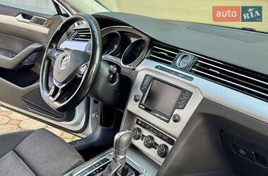 Универсал Volkswagen Passat 2015 в 