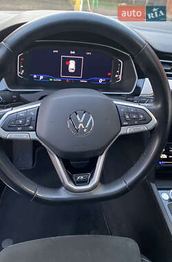Универсал Volkswagen Passat 2021 в 